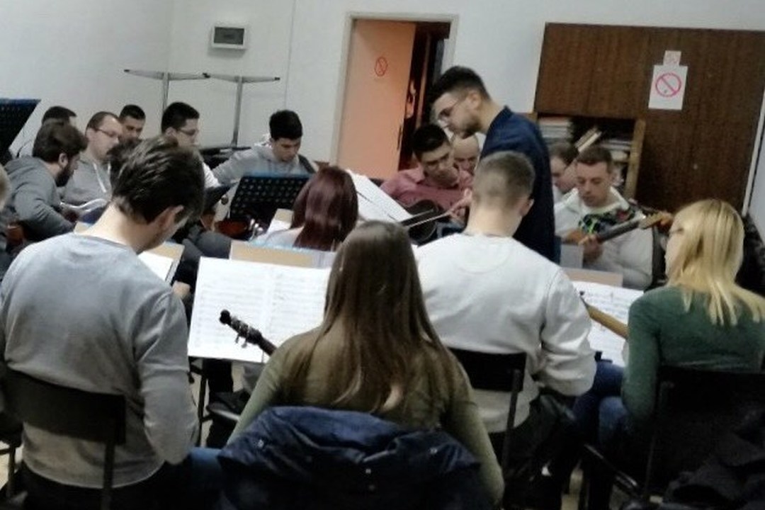 Omladinski tamburaški orkestar 